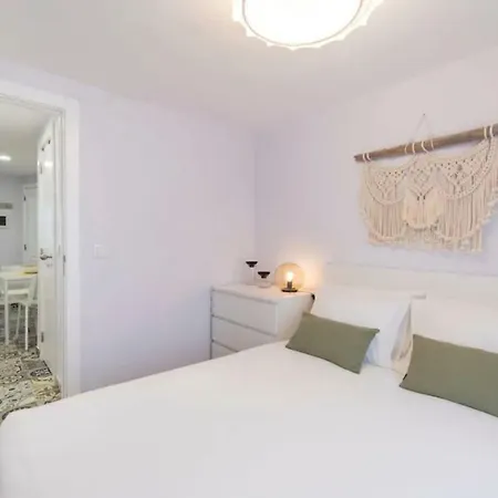 公寓 Renovated Light-filled Alfama Apt + Free Pick-up, By Timecooler Lisboa